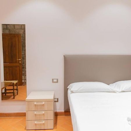 פירנצה Cozy And Charmin 3Br Apartment Steps By Duomo מראה חיצוני תמונה