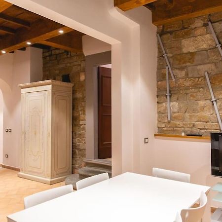 פירנצה Cozy And Charmin 3Br Apartment Steps By Duomo מראה חיצוני תמונה