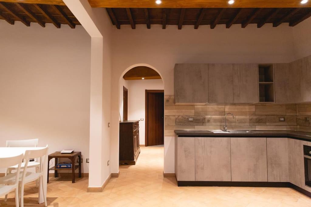 פירנצה Cozy And Charmin 3Br Apartment Steps By Duomo מראה חיצוני תמונה