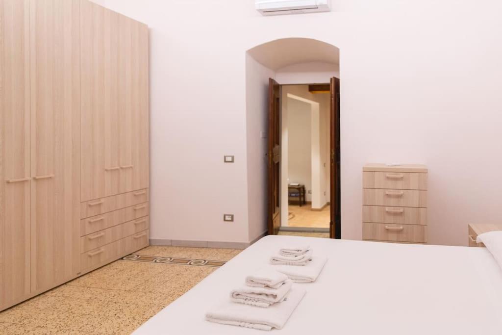 פירנצה Cozy And Charmin 3Br Apartment Steps By Duomo מראה חיצוני תמונה