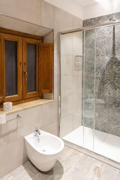 פירנצה Cozy And Charmin 3Br Apartment Steps By Duomo מראה חיצוני תמונה
